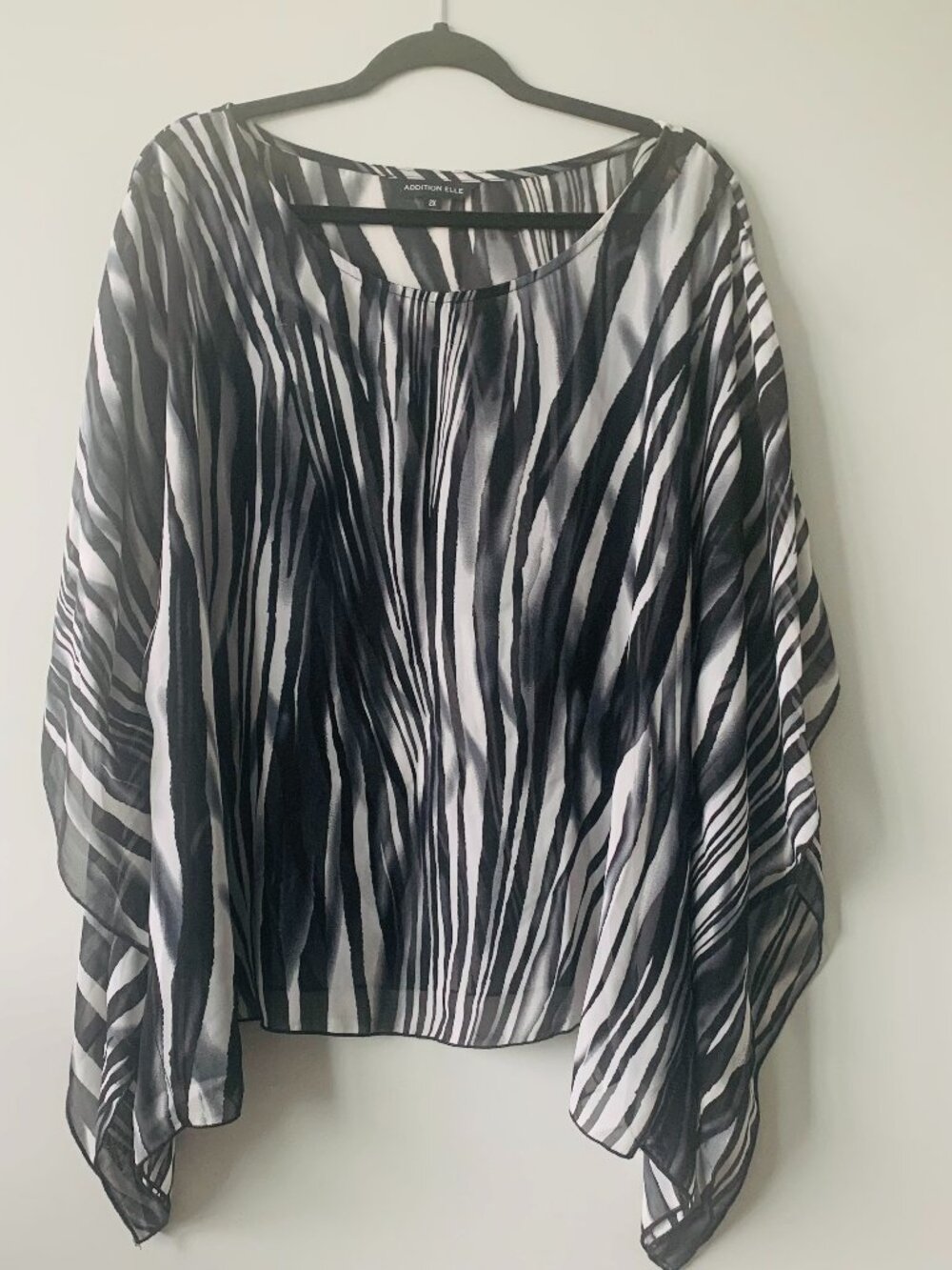 Addition Elle Abstract Relaxed drape style Blouse